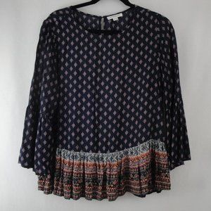 Beach Lunch Lounge Medium Top Navy Floral Print